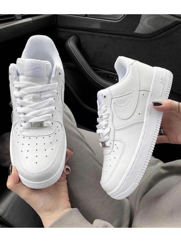 Air Force Beyaz